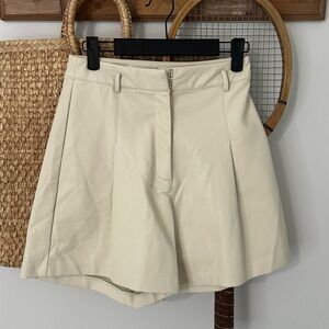 NWT ASTR The Label faux leather/ vegan leather cream shorts